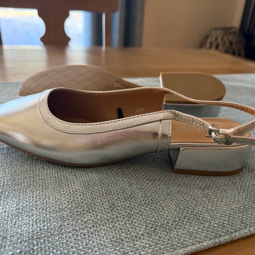 Metallic Silver Ballet Slingbacks - Picture 2 of 2